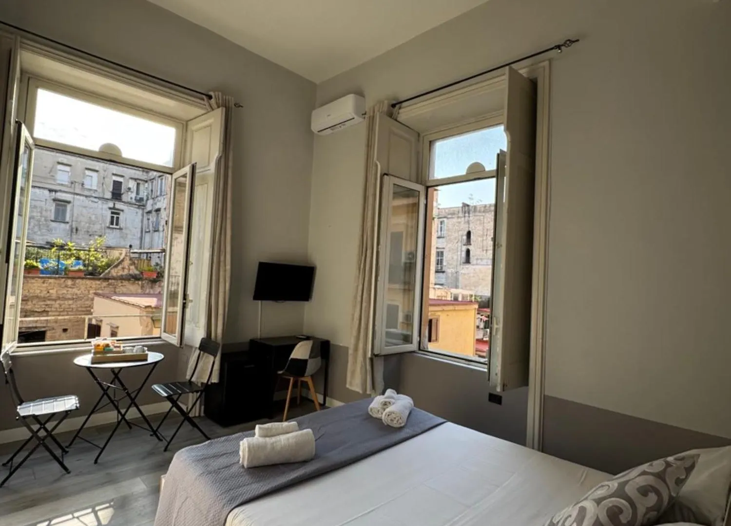 Bed and Breakfast Adda passa a nuttat Napoli Bed & Breakfast